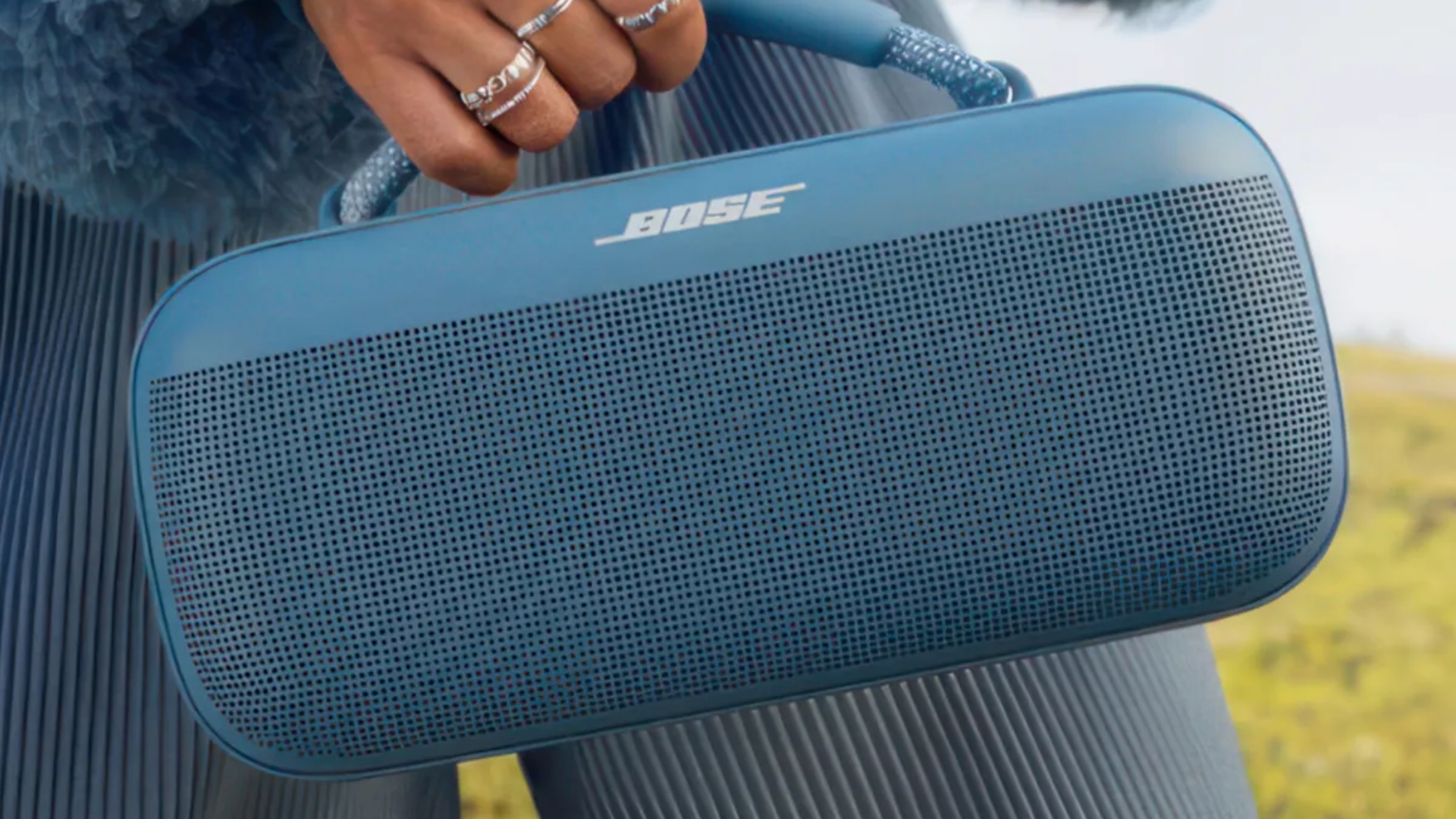 The Bose SoundLink Max is a lightweight speaker that also functions as a battery bank.
