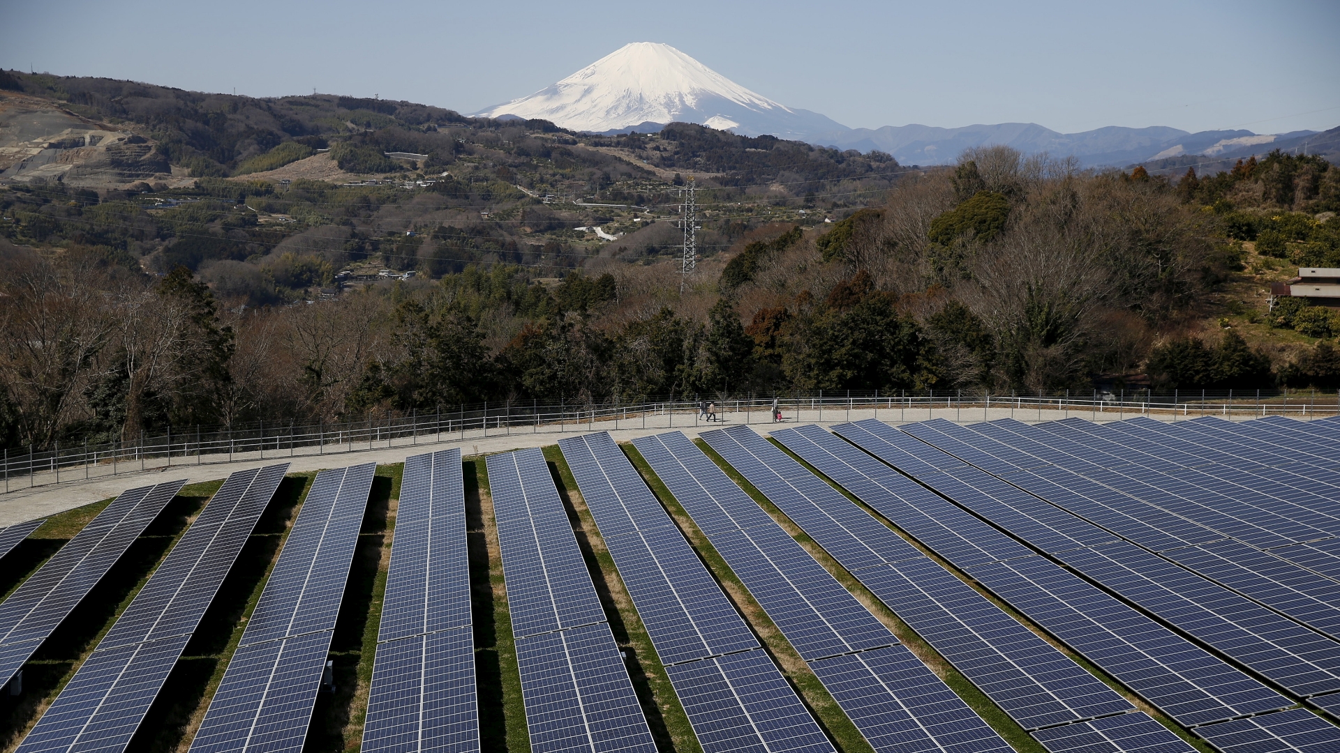 Japan's Next-Gen Solar Aims for 20 Nuclear Reactors' Worth of Power