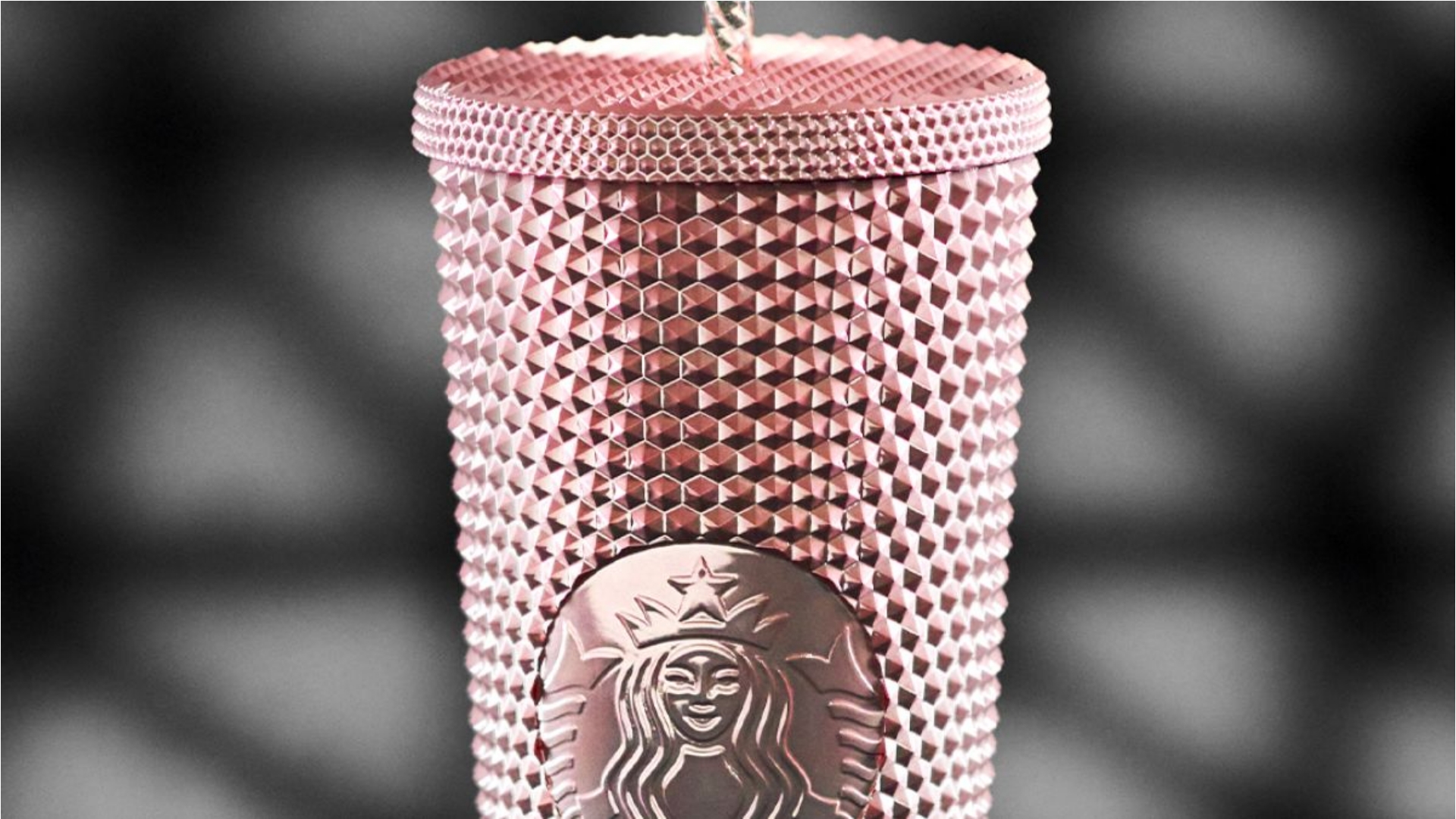 Using a reusable cup earns you a Starbucks star.