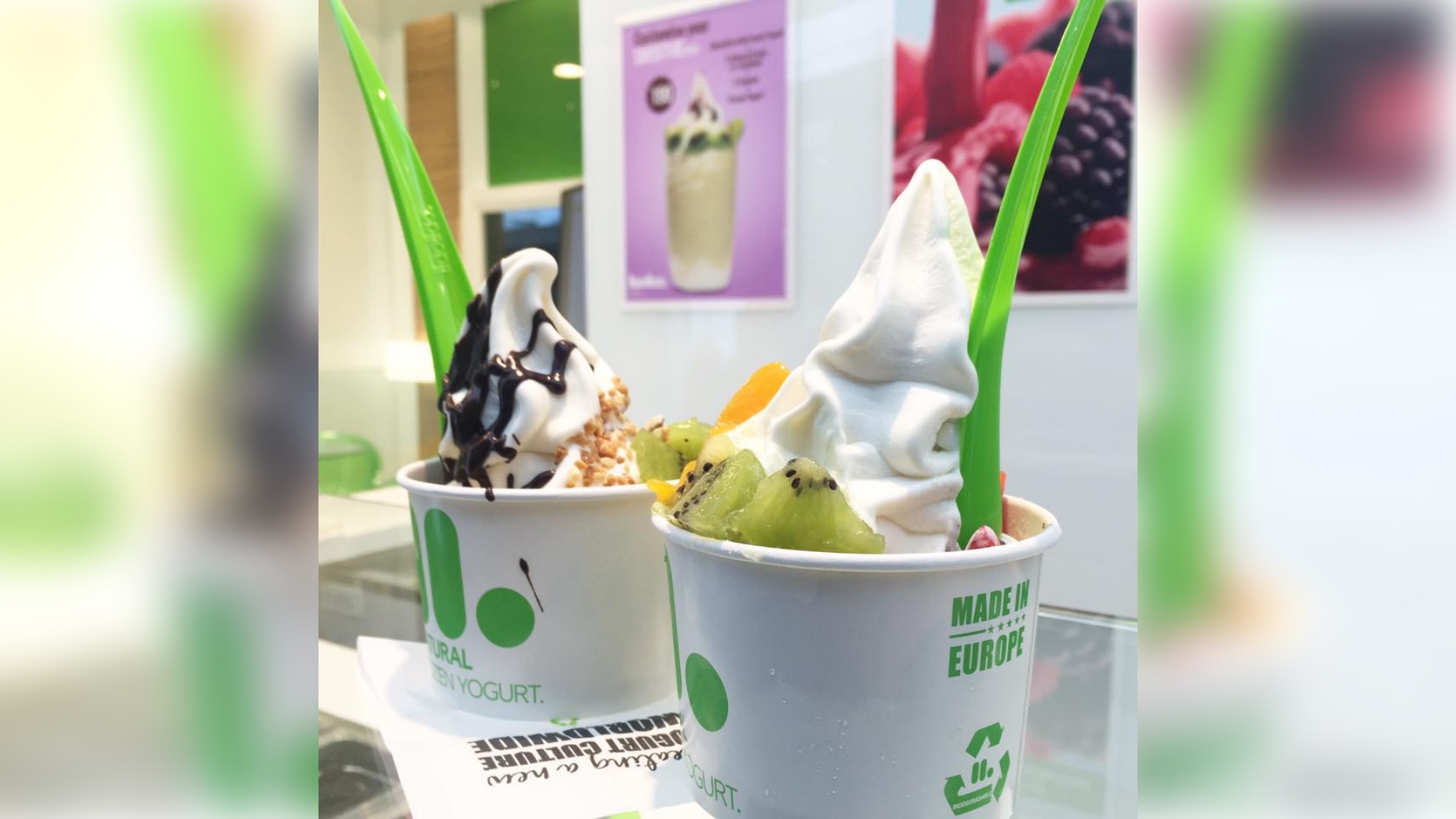 You can get an exclusive B1T1 frozen yogurt at Llaollao for only P129.