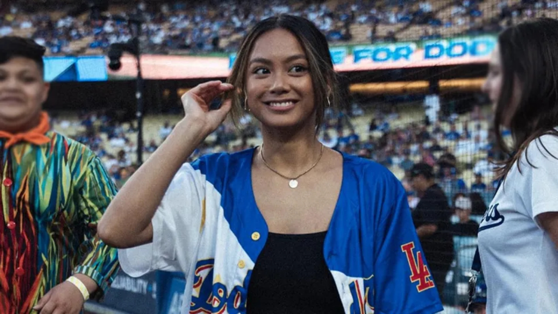 Ylona Garcia sings the national anthem during the LA Dodgers game.