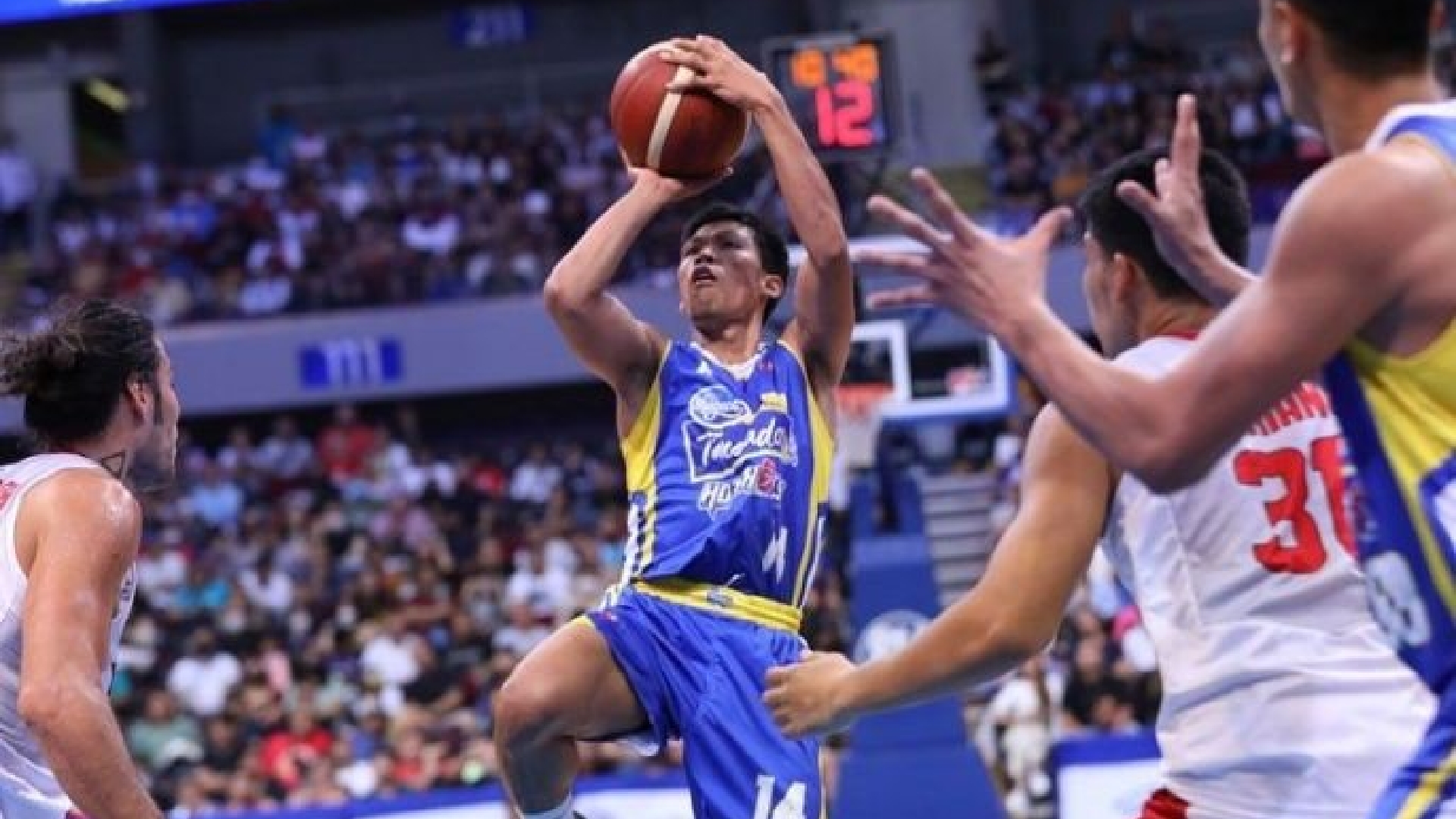 In the opening PBA semi final, Magnolia flourishes in the trenches