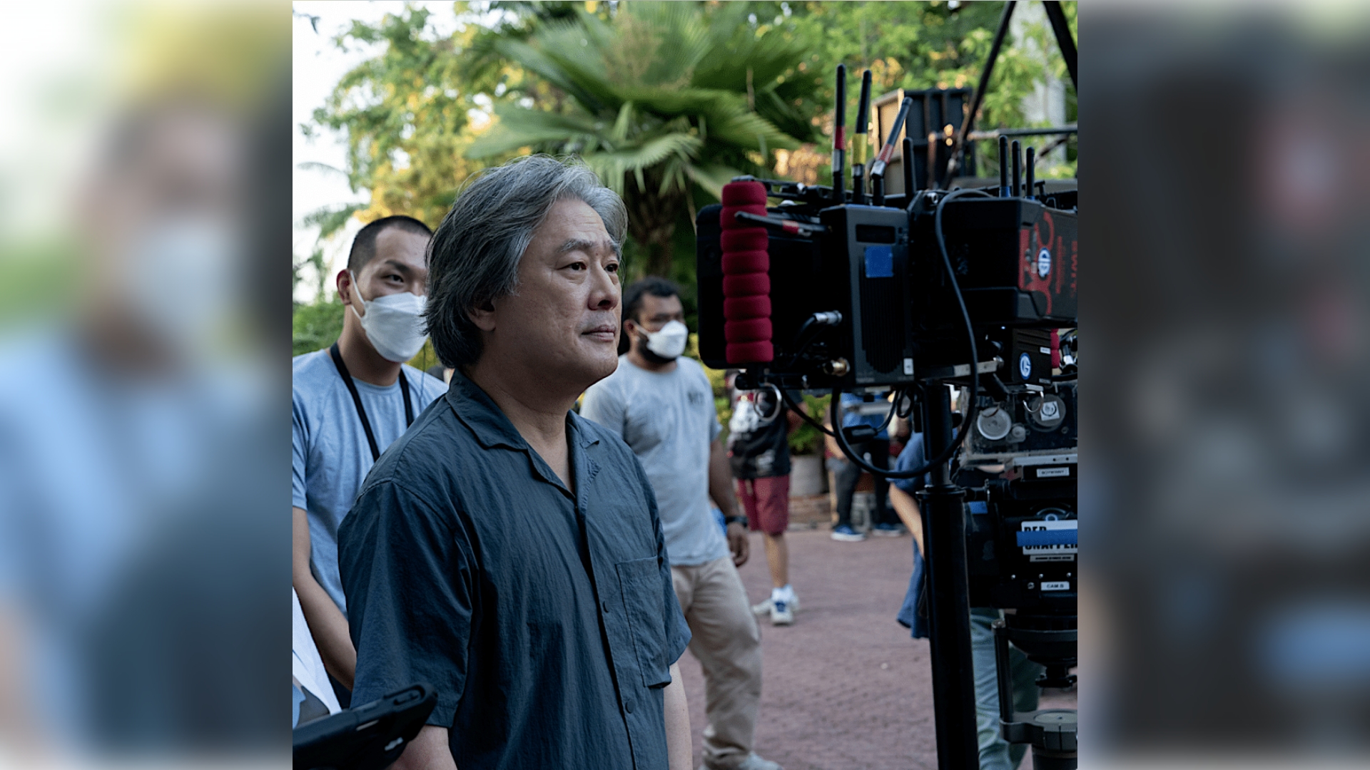 Park Chan-wook compares painting and photography with the process of creating movies and TV shows.